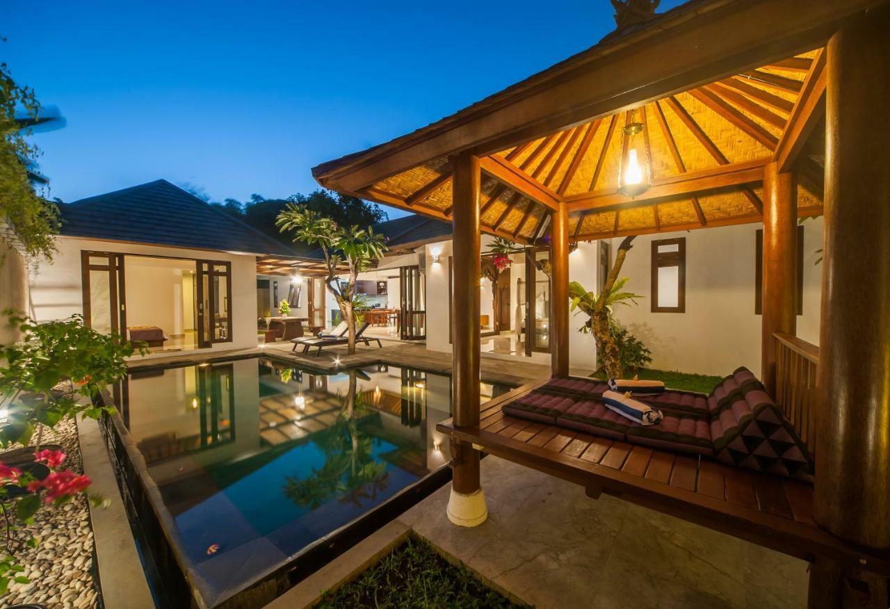 Turiya Villa Sanur Exterior photo