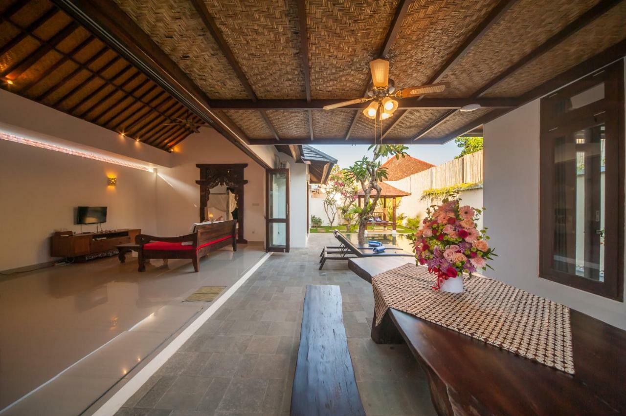 Turiya Villa Sanur Exterior photo